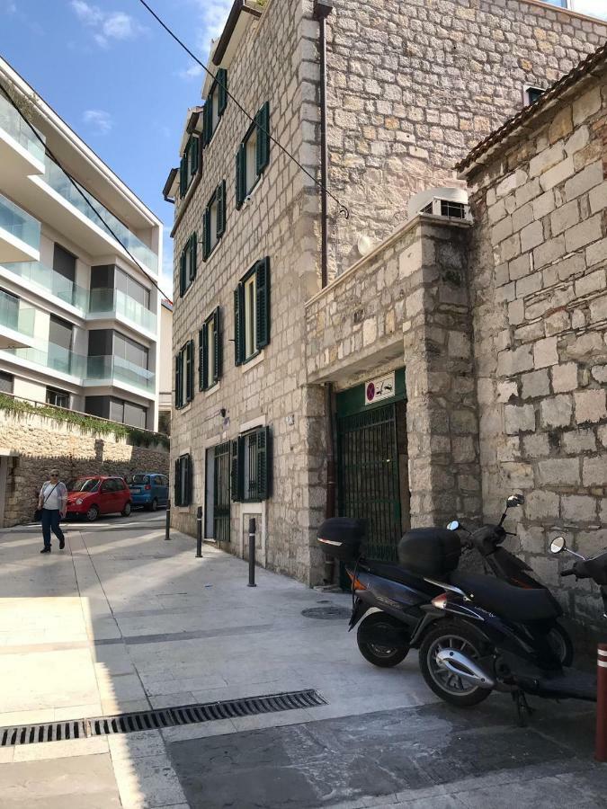 Apartment Center Roko Split Eksteriør bilde