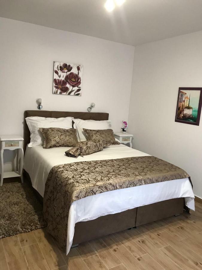 Apartment Center Roko Split Eksteriør bilde